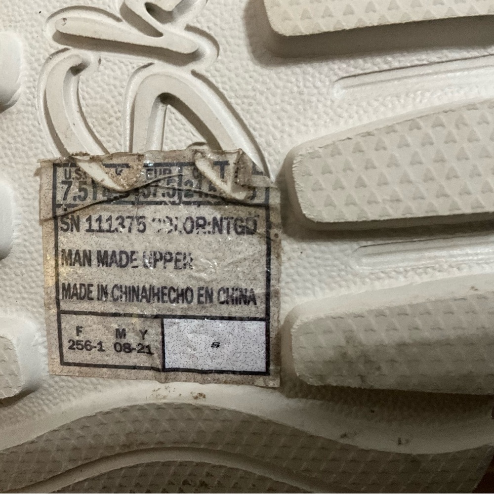 Skechers Arch Fit Crocs-Like Sandals - Picture 7 of 15